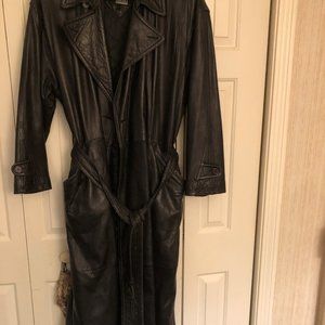Men's North Beach Leather Lambskin Trench Coat size 46 runs closer to 48